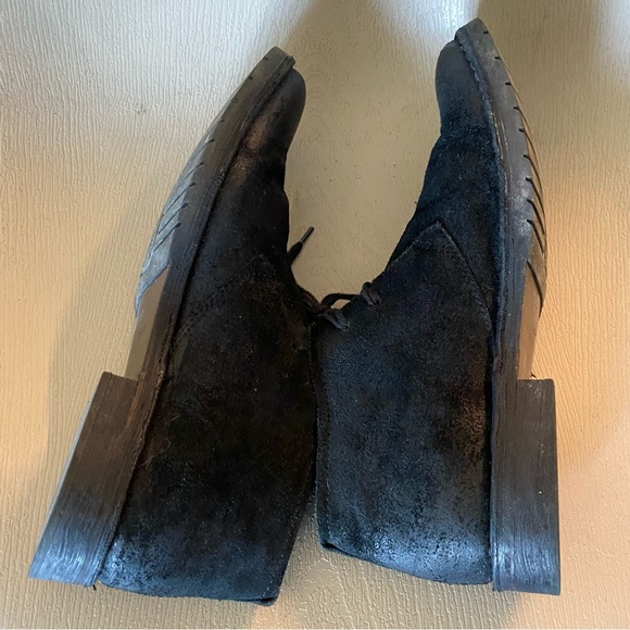John Varvatos USA Chukka Boots Men\'s Distressed Black Leather - Size 10.5 John Varvatos Varick Leather Chukka Boot (Men) | Nordstrom main image 4